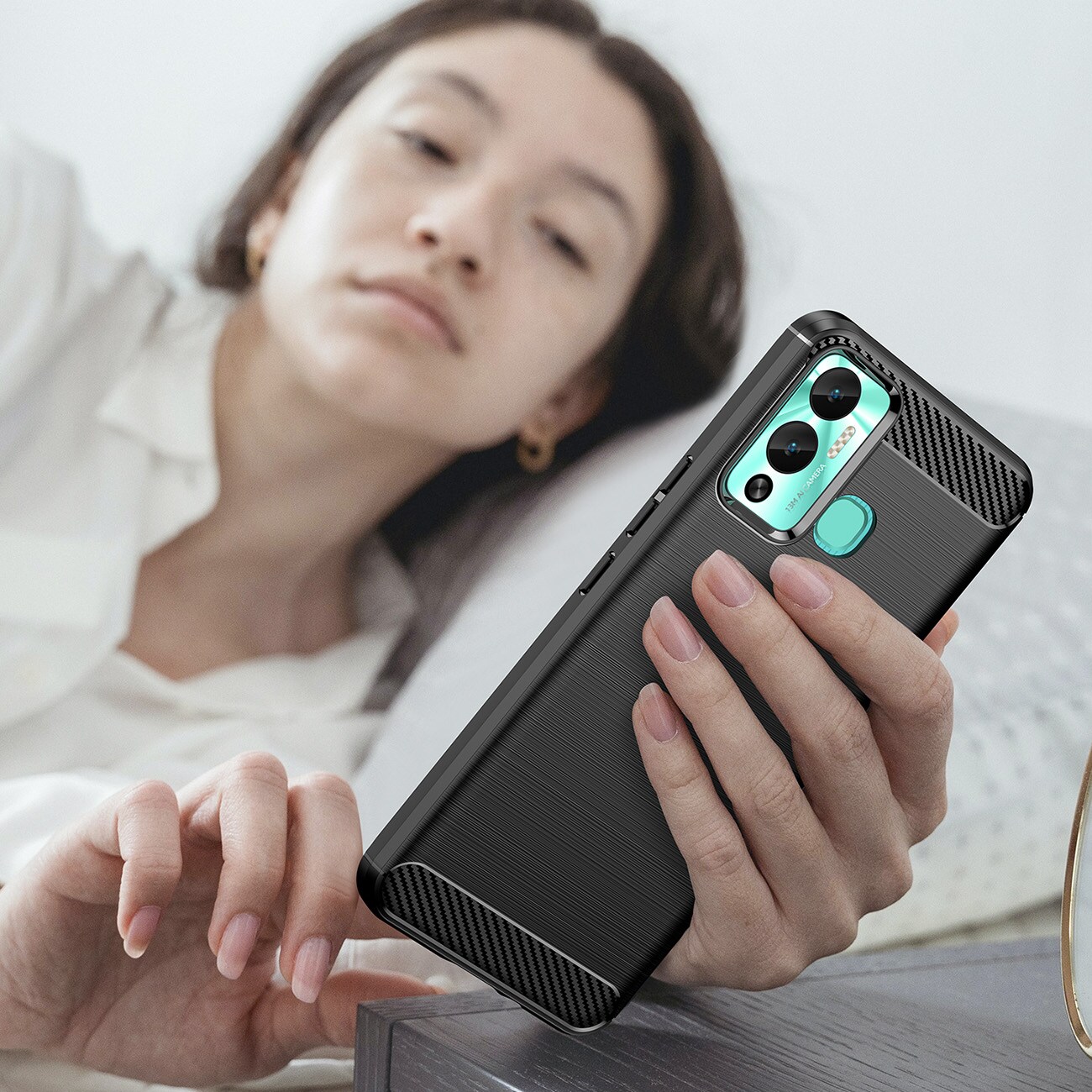 Carbon Case etui til Infinix Hot 12 Play NFC / Hot 12 Play fleksibelt silikone carbon cover sort