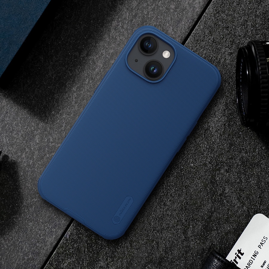 Nillkin Super Frosted Shield Pro forstærket etui til iPhone 15 Plus - blå