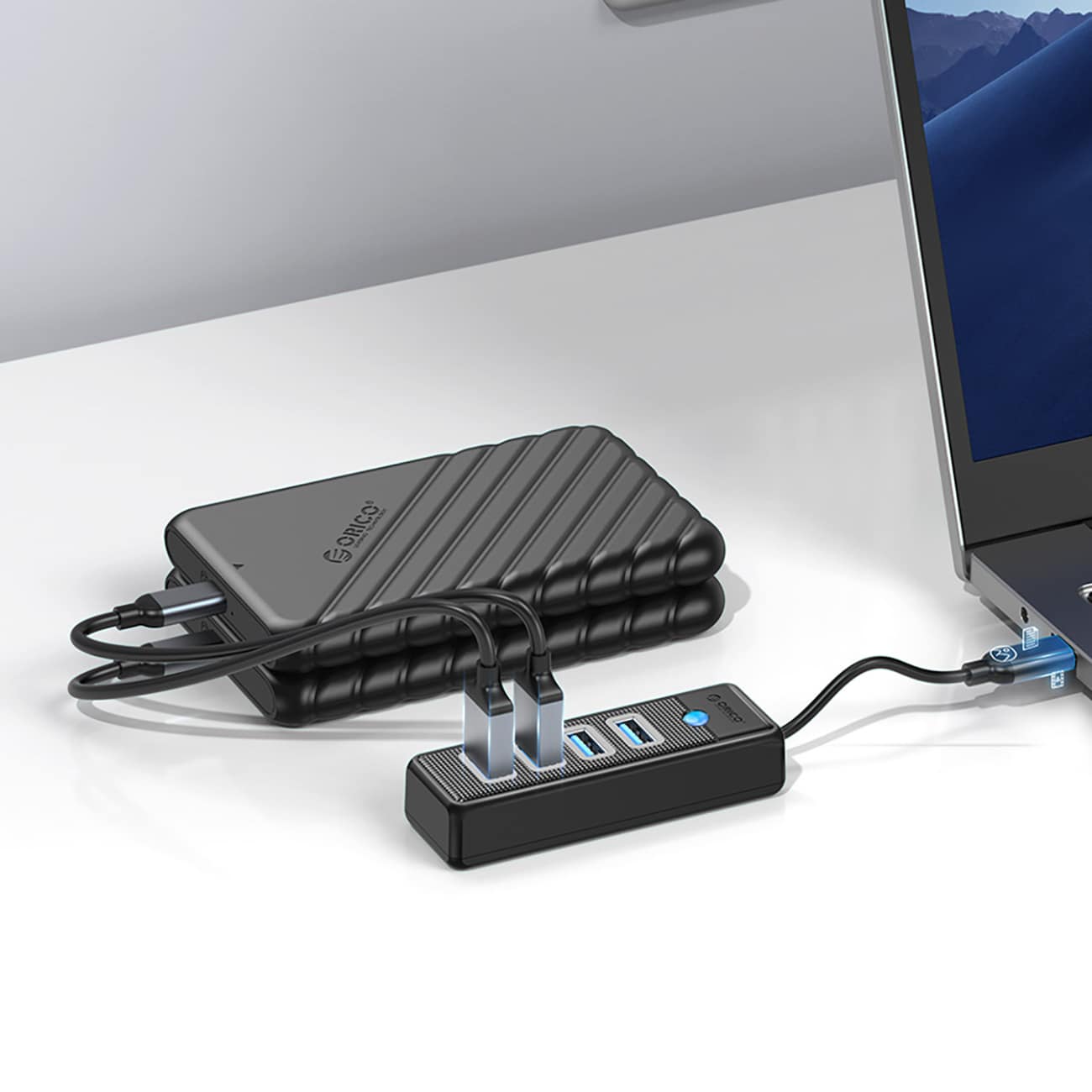 Orico PW4U-C3 USB-C / 4x USB-A 3.0 Hub - Sort