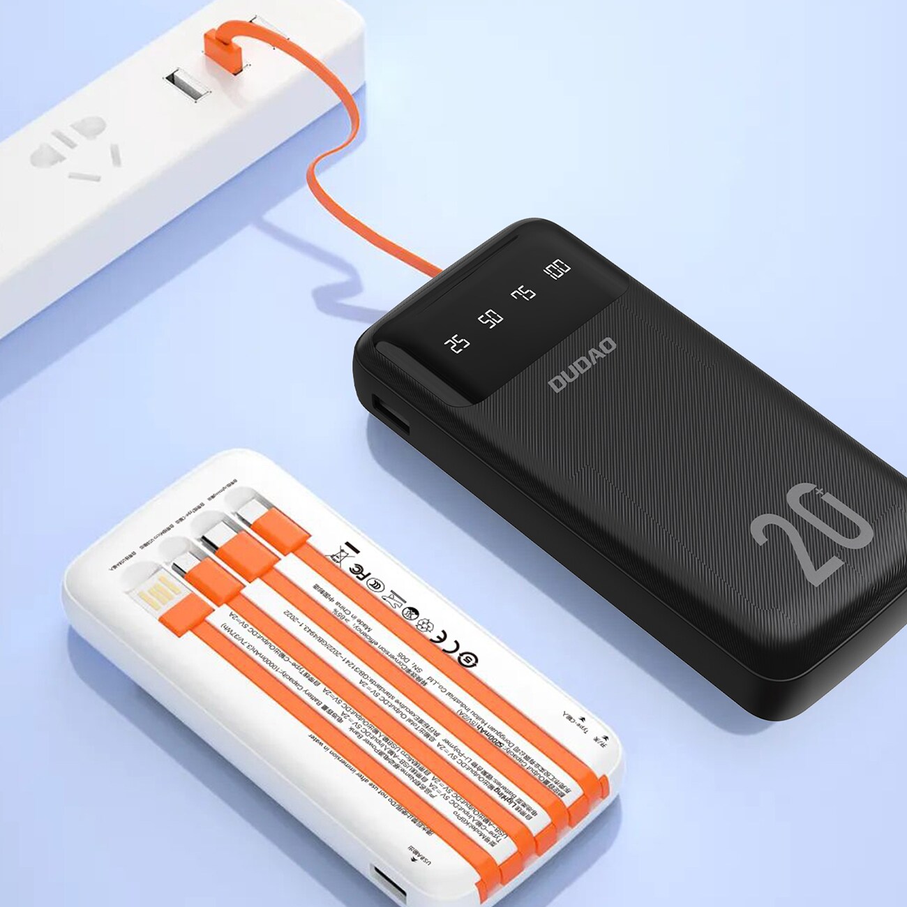 Dudao K6Pro+ 20000mAh powerbank med 3 kabler: USB Type C, micro USB, Lightning - sort