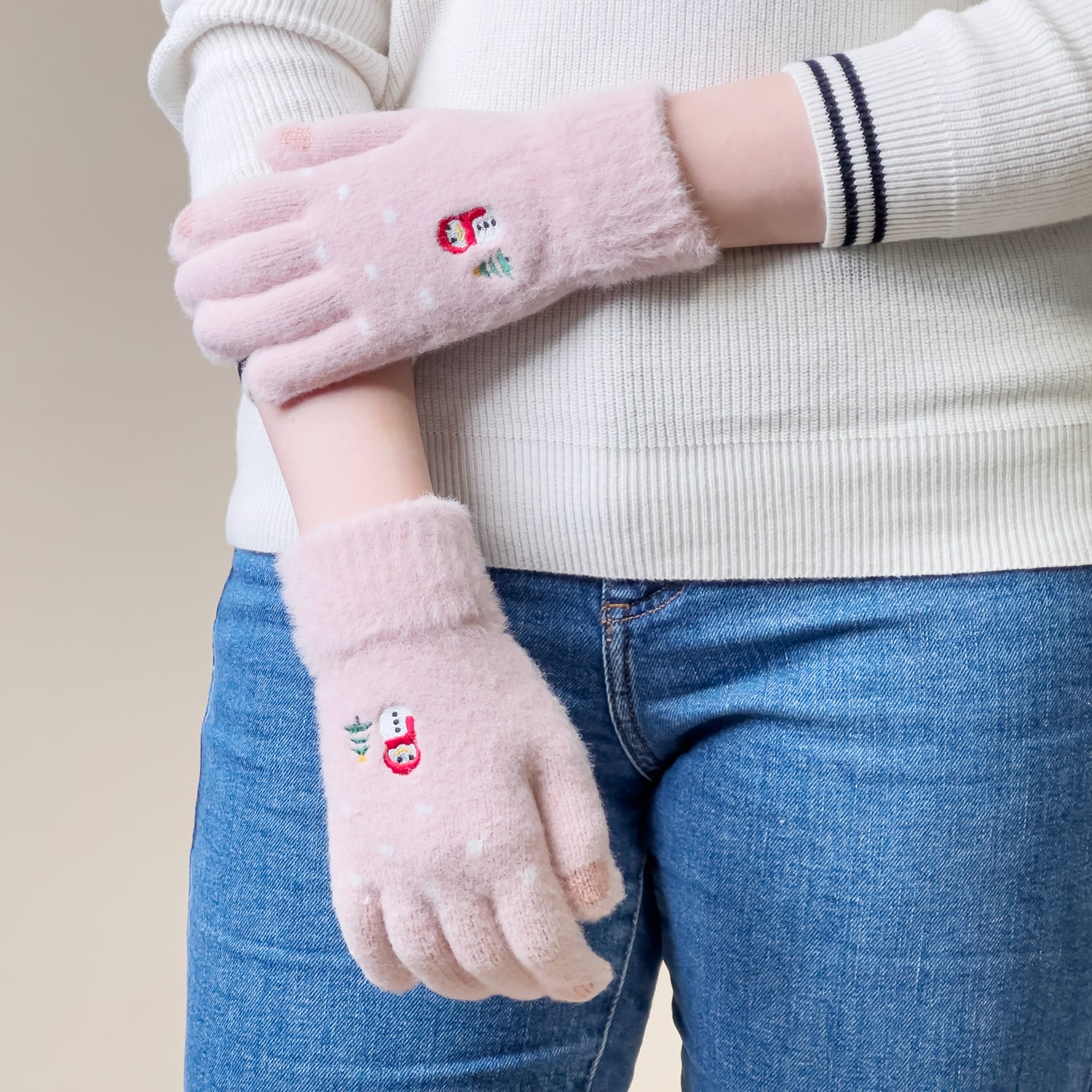 Vintertelefonhandsker til kvinder med en snemand og et juletræ - pink