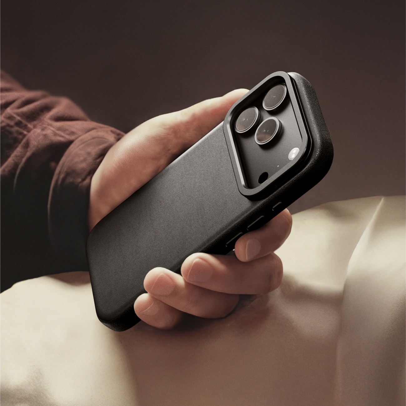 AmazingThing Glamour-etui til iPhone 17 Pro Max - Sort