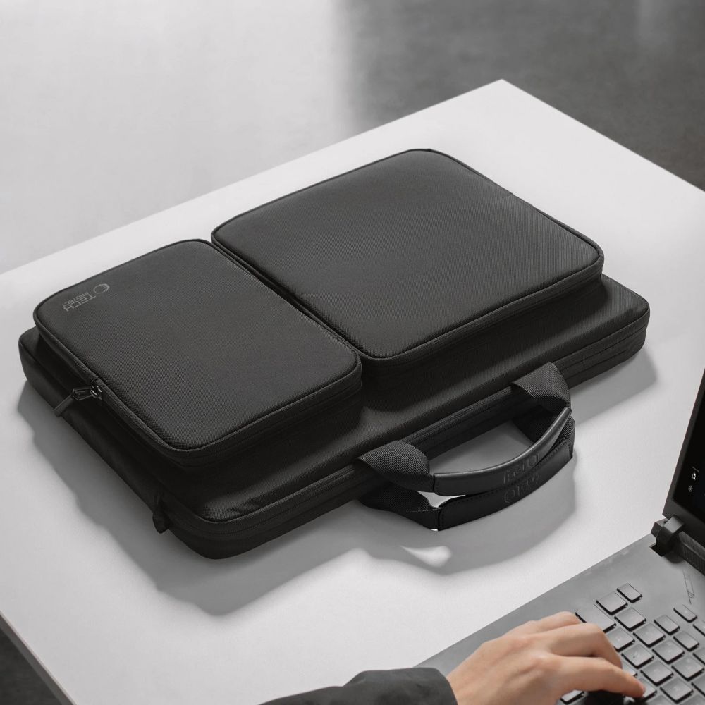 Tech-Protect Defender Taske til 17" bærbar computer - sort