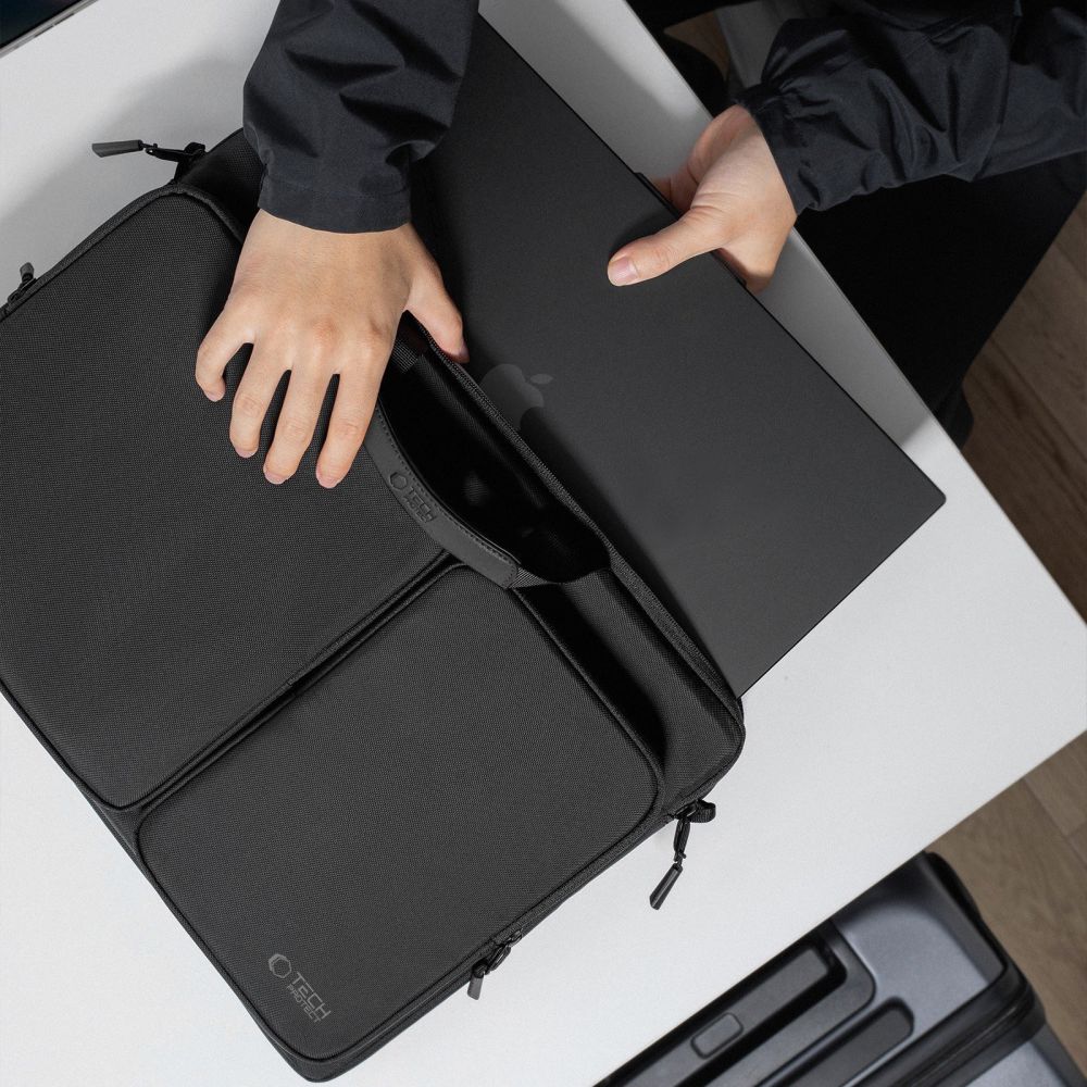 Tech-Protect Defender Taske til 17" bærbar computer - sort
