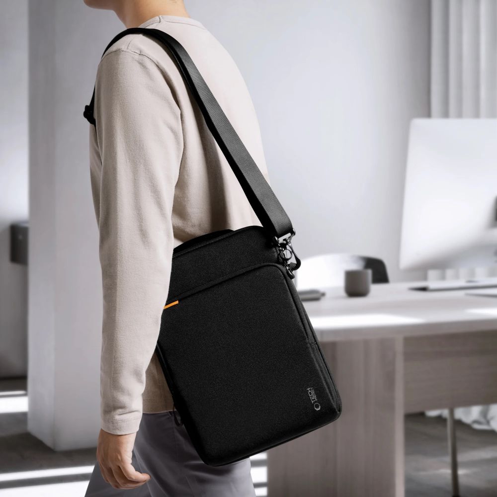 Tech-Protect Defender VR Laptop-taske 13-14 - Sort