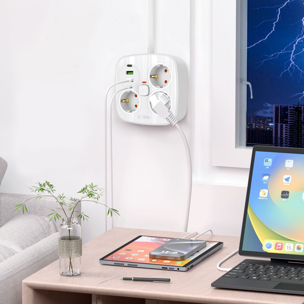Tech-Protect PCS3X4 strømskinne, 3 udtag, 2xUSB-A, 2xUSB-C 200 cm - hvid