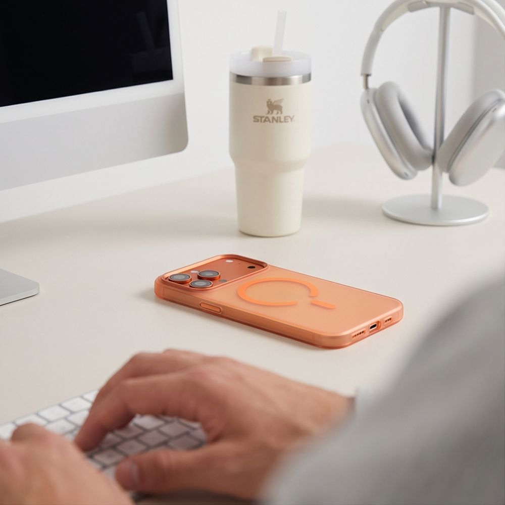 Tech-Protect MagZero MagSafe-etui til iPhone 17 Pro Max / 18 Pro Max – mat orange