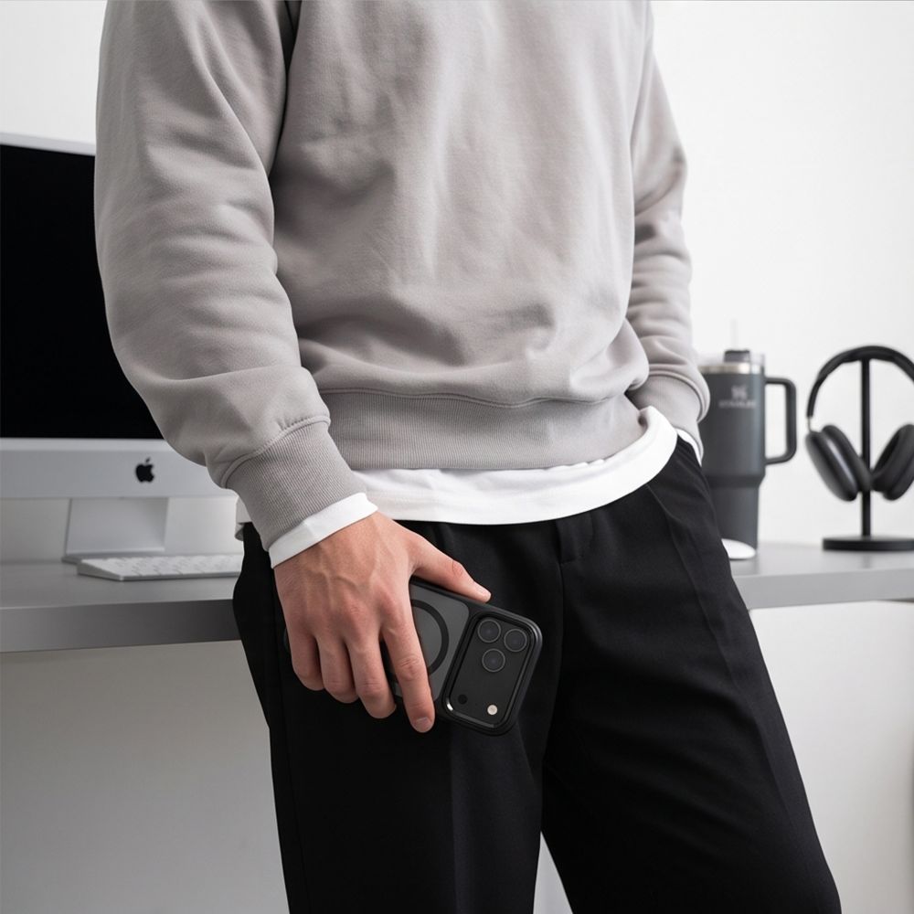 Tech-Protect Magmat Magsafe CC-etui til iPhone 17 Pro / 18 Pro – gennemsigtig sort