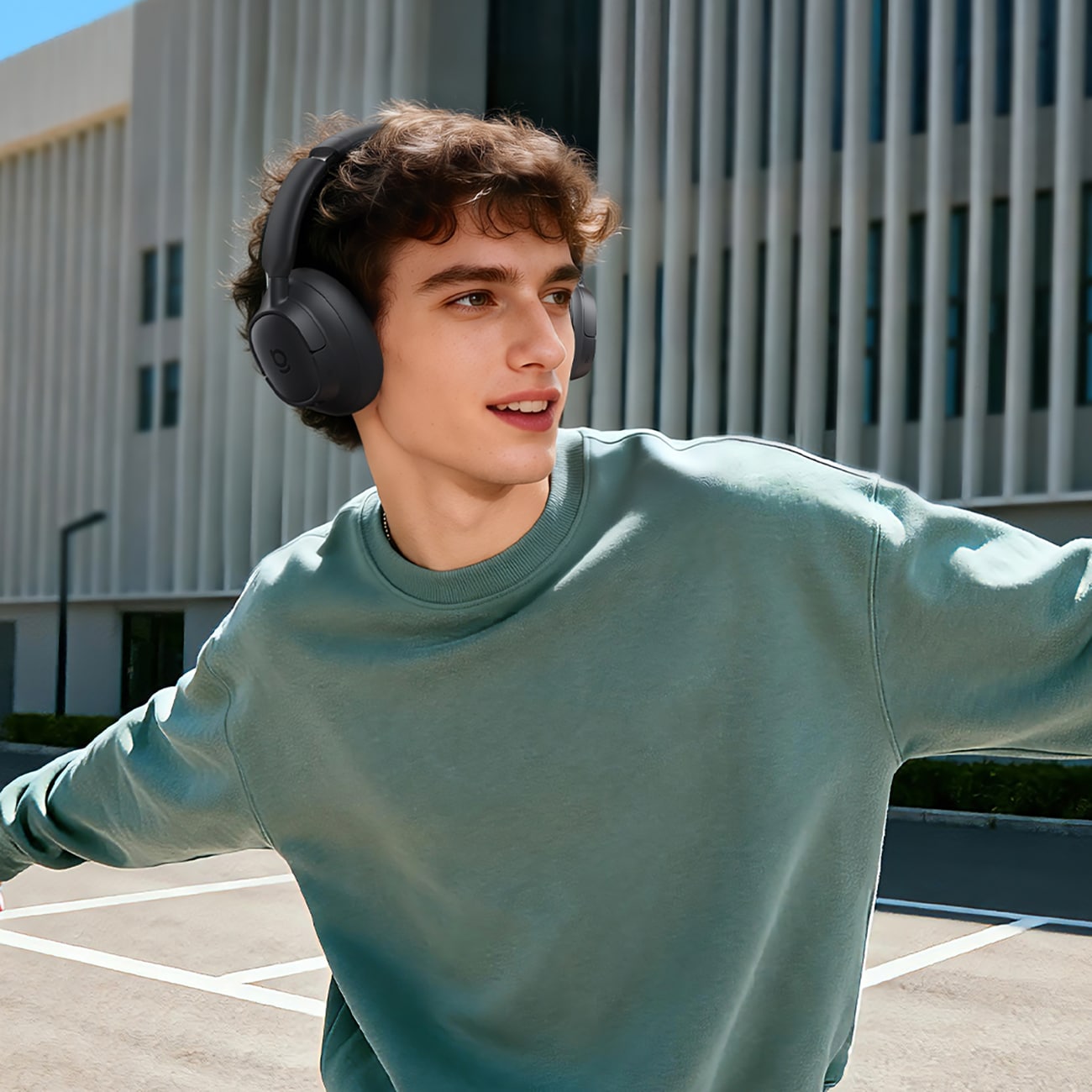 Baseus Bass BH1 NC Lite trådløse over-ear-hovedtelefoner med ANC – grå