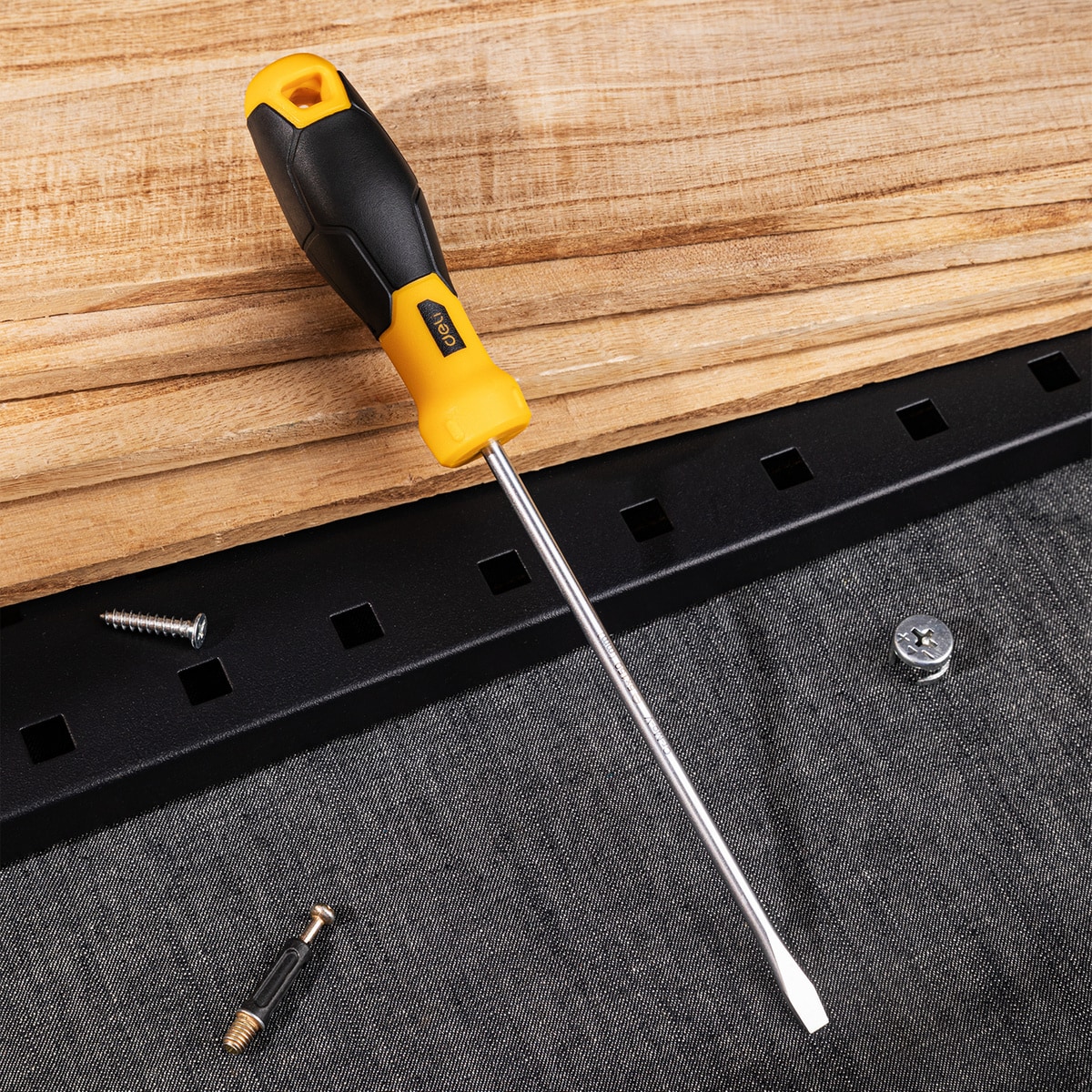 Skruetrækker med kærv 5x150mm Deli Tools EDL6251501 (sort)