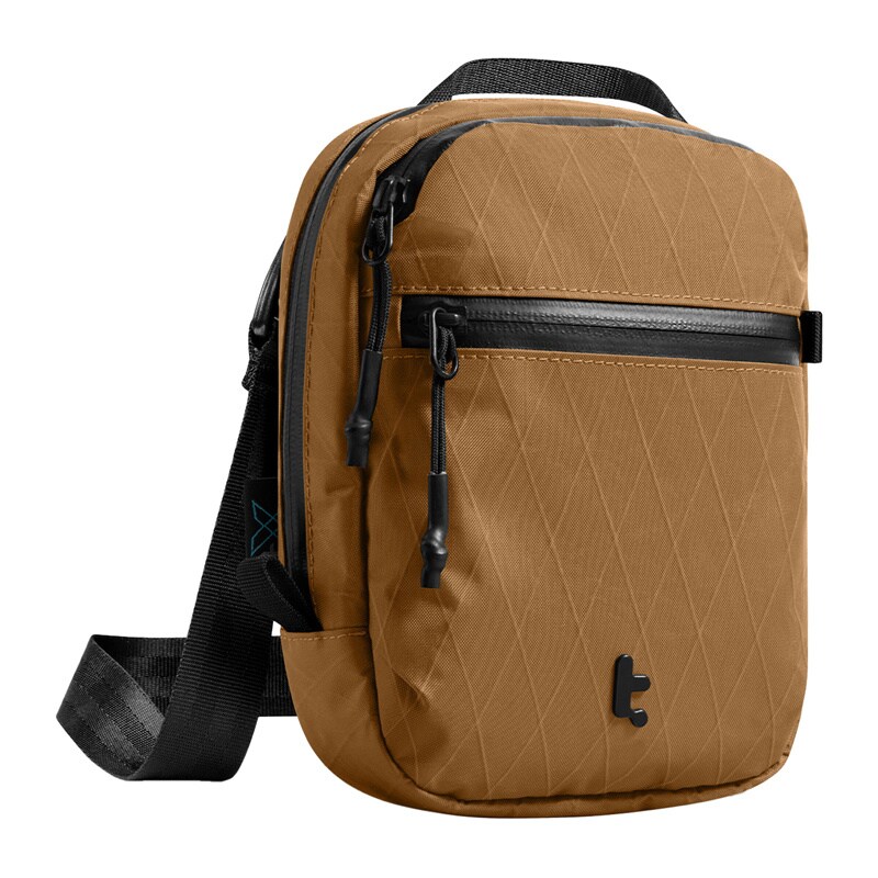 TOMTOC Aviator-T37 rejsetaske med skulderrem X-Pac 1,3L (brun)