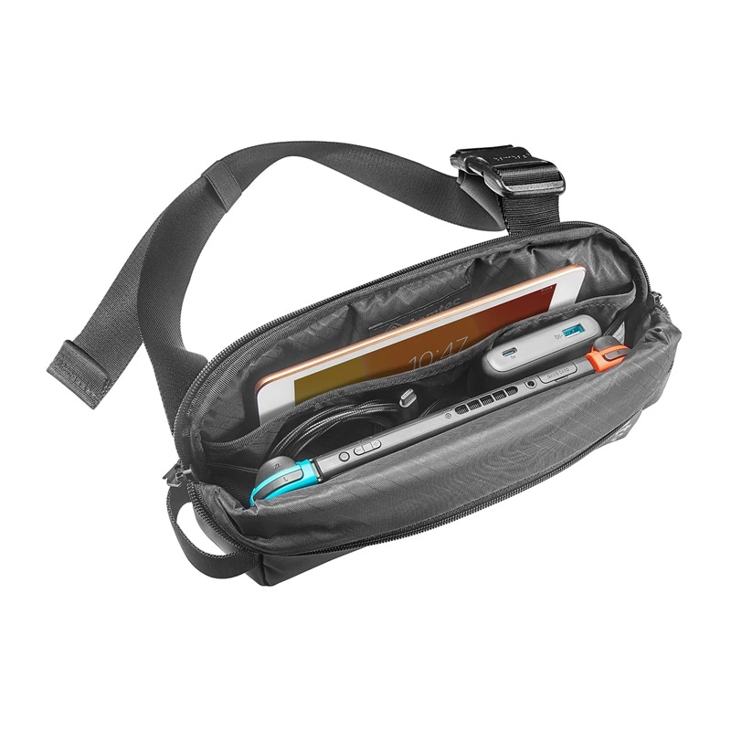 Slyngetaske S 4L Tomtoc Explorer-T21 (sort)